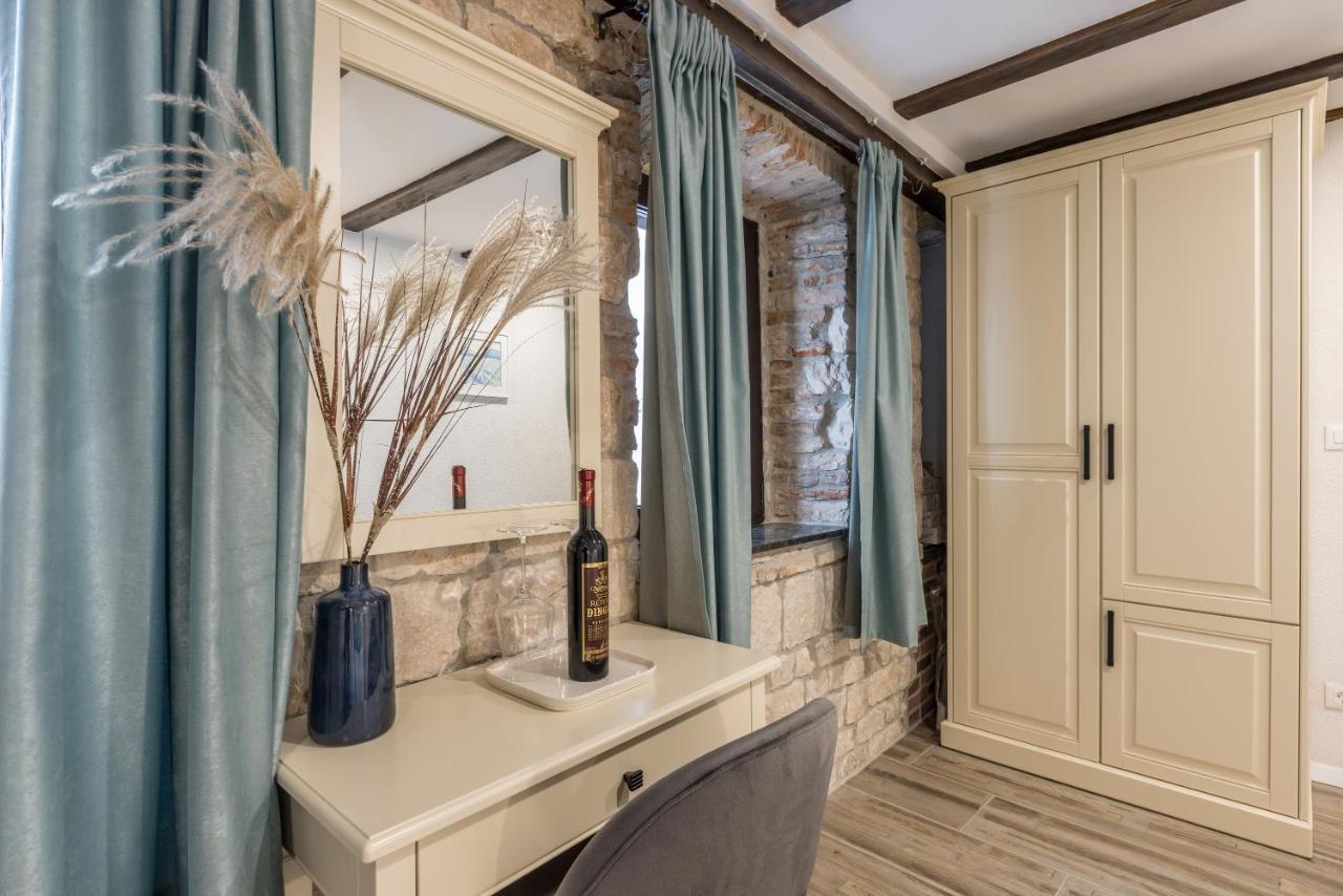 Old Town B&B Rooms Matusko Сплит Екстериор снимка