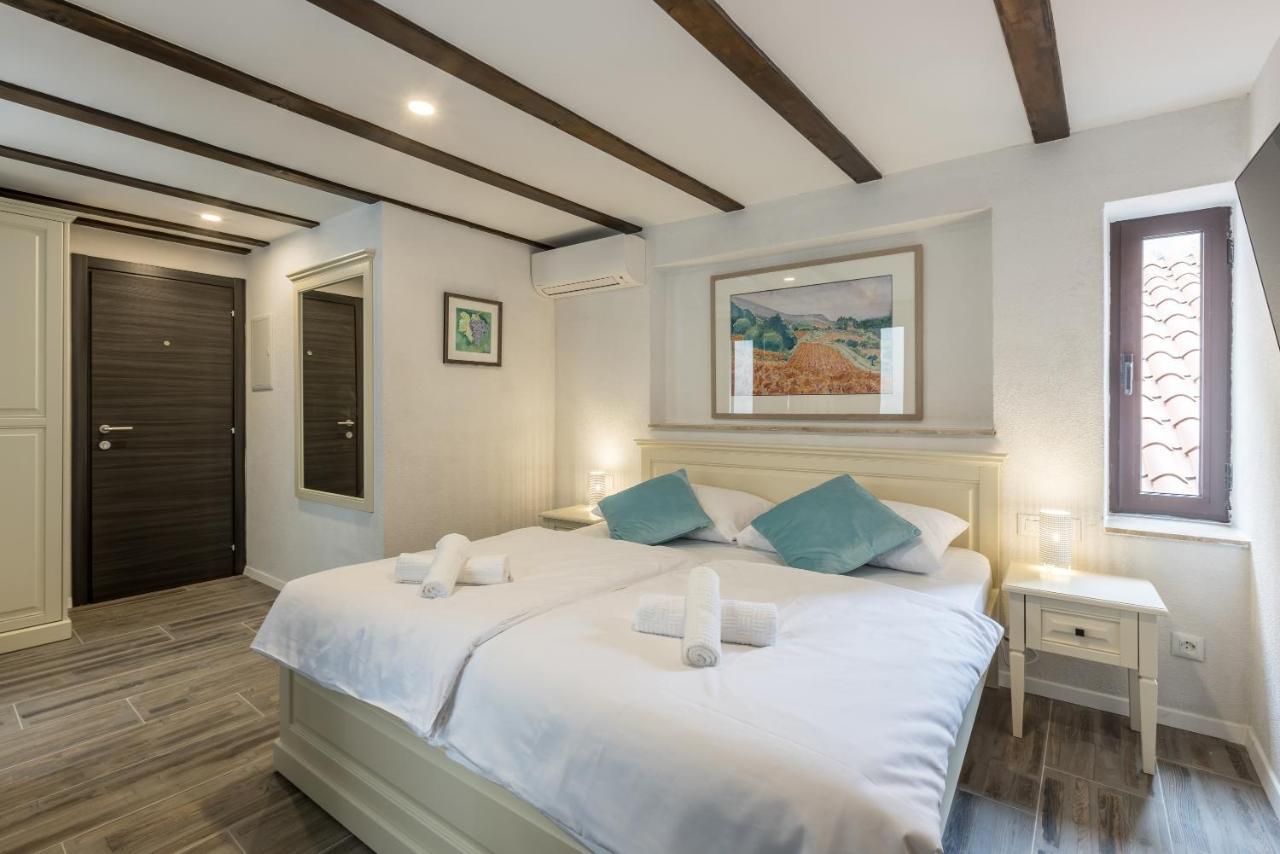 Old Town B&B Rooms Matusko Сплит Екстериор снимка