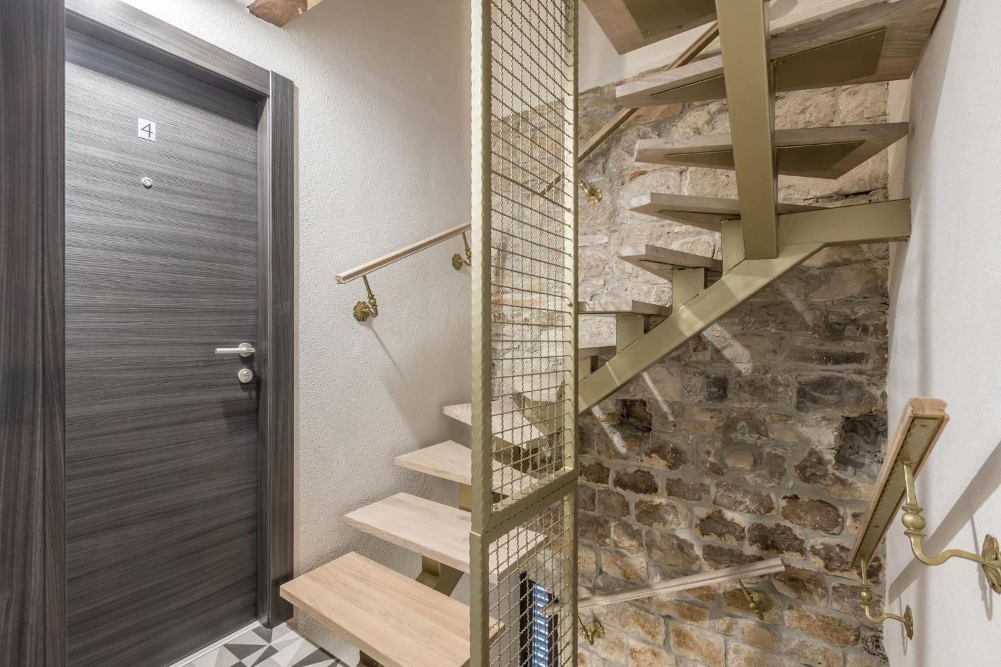 Old Town B&B Rooms Matusko Сплит Екстериор снимка